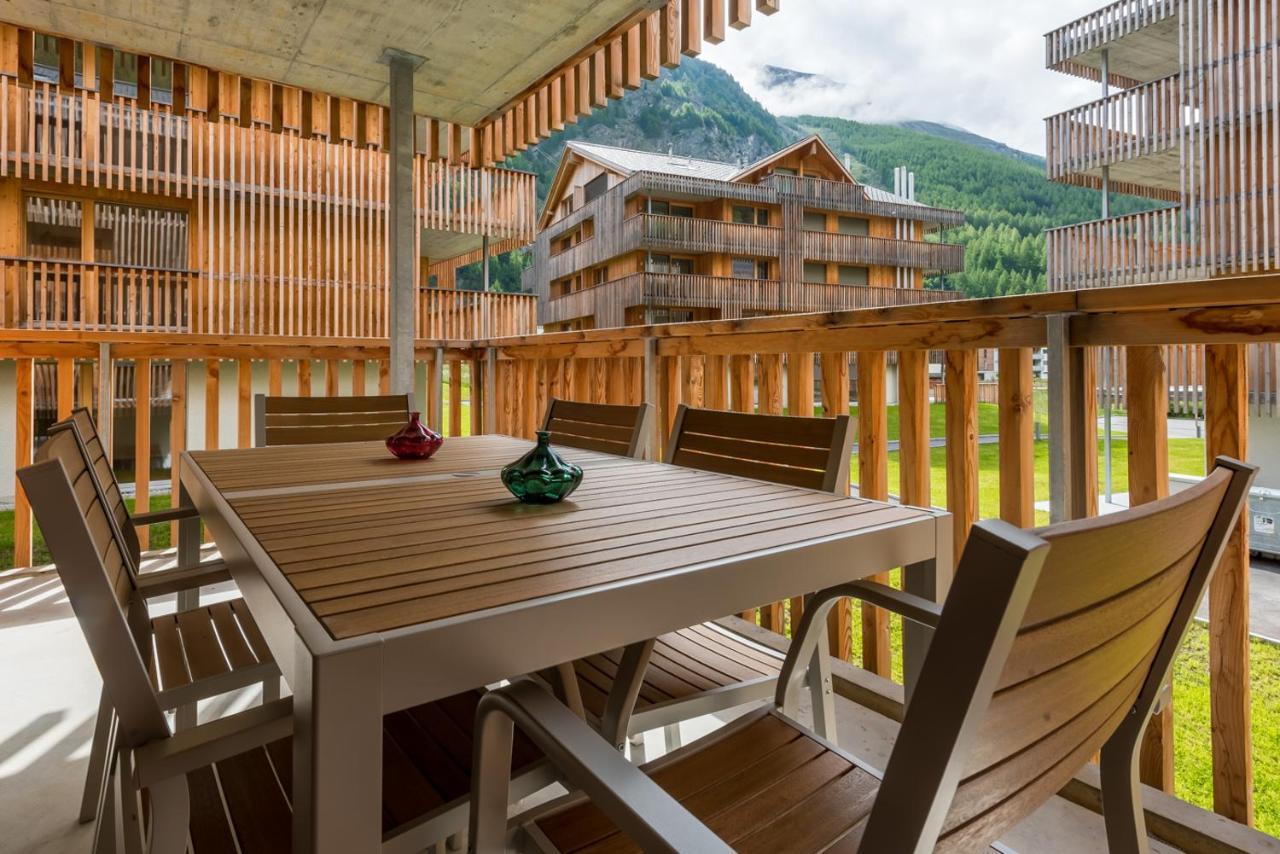 Montela Hotel & Resort - Suiten Saas-Grund Exterior photo