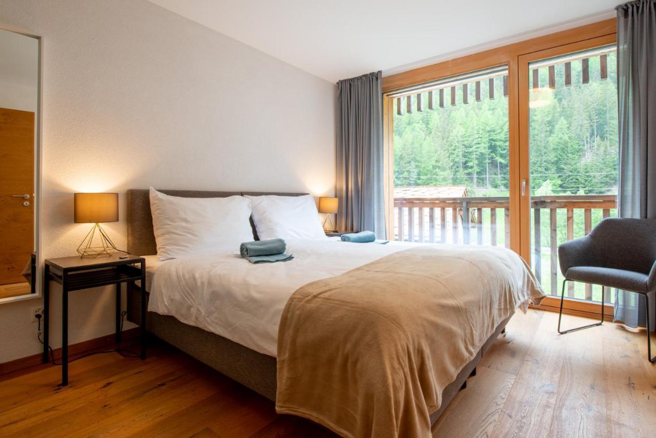 Montela Hotel & Resort - Suiten Saas-Grund Exterior photo